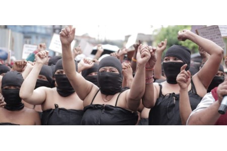 माइतीघर मण्डलामा अर्धनग्न प्रदर्शन , सहकारी पीडित