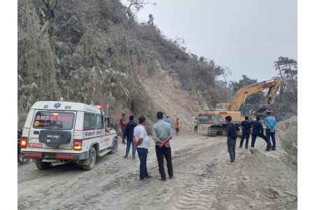 ​नारायणगढ–बुटवल सडक विस्तार : दाउन्ने क्षेत्रको सडक दैनिक रूपमा चार घण्टा बन्द