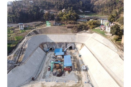 ​नागढुंगा सुरुङमार्ग निर्माणमा स्थानीय विरोधका कारण अन्योल