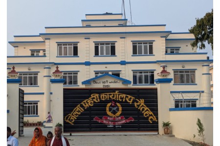 प्रहरीले एकैदिनमा १५ जना फरार प्रतिवादीलाई पक्राउ , रौतहट