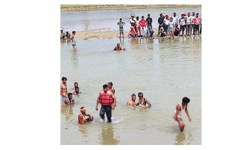 पौडी खेल्दा तीन बालक बेपत्ता, रुपन्देही