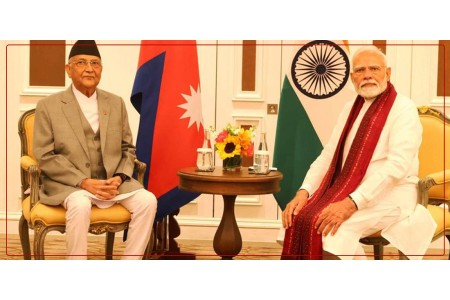 ​प्रधानमन्त्री केपी शर्मा ओली र भारतका प्रधानमन्त्री नरेन्द्र मोदीबीच भेटवार्ता