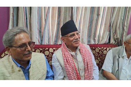 पत्रकारहरूसँग पुष्पकमल दाहाले के भने?