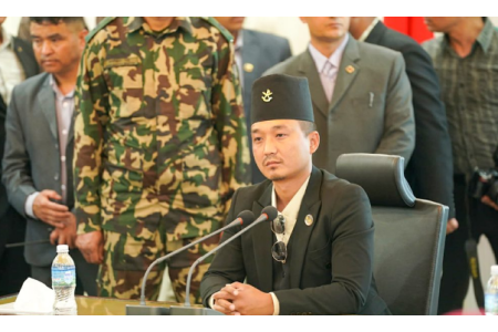 गृहमन्त्री गुरुङले भने– ‘पार्टी निर्णयको पालना गर्छु, अनुसन्धानमा सहयोग गर्न तयार छु’