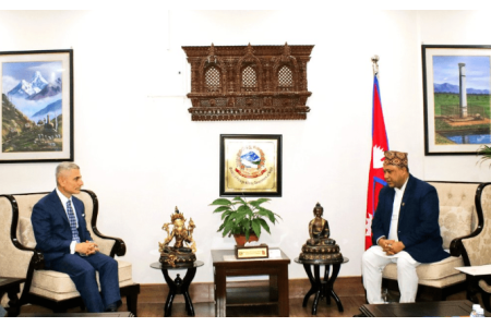 परराष्ट्रमन्त्री खनाल र अमेरिकी सहायक विदेशमन्त्री कपुरबिच भेटवार्ता