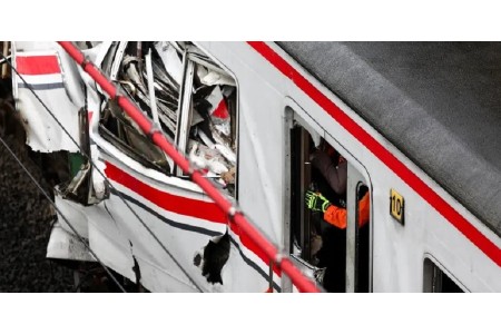 इन्डोनेसियामा रेल दुर्घटना, १४ जनाको मृत्यु ८४ घाइते