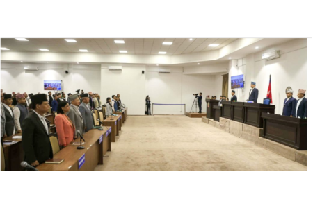 प्रतिनिधि सभा बैठक कक्षमा सभामुख र सांसदहरुबीचको बढाइयो दुरी