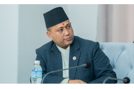 आज चीन भ्रमण जाँदै परराष्ट्रमन्त्री शिशिर खनाल