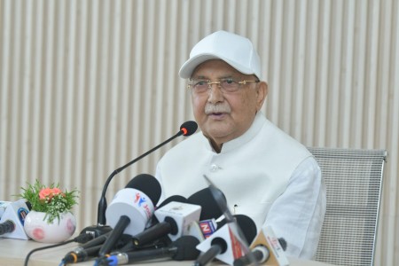 रसुवाको बाढीपीडितको उद्धारमा जुट्न ओलीको निर्देशन, पार्टी र स्वयंसेवकलाई प्रशासनसँग समन्वय गर्न आग्रह