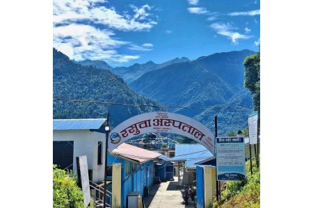 रसुवा अस्पतालमा बाढीका २४ घाइते, एकको मृत्यु; ६ गम्भीरलाई रेफर