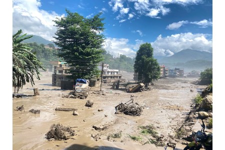 बाढीमा मृत्यु हुनेको संख्या ७३४ पुग्यो, २ हजार ४९८ जना अझै सम्पर्कविहीन