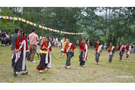 पाँचथरको रानीटारमा रोपाइँ जात्राको उत्सव