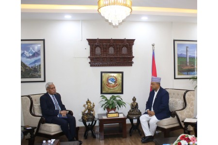 भारतीय राजदूत नवीन श्रीवास्तवको बिदाइ भेट, नेपाल–भारत सम्बन्ध र आपसी हितबारे छलफल