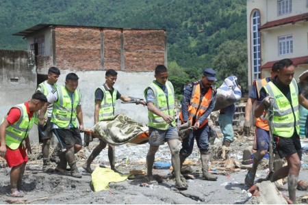 बाढीमा हराइरहेकाको खोजी कार्य औपचारिक रूपमा अन्त्य, अब पुनःस्थापनामा सरकारको ध्यान