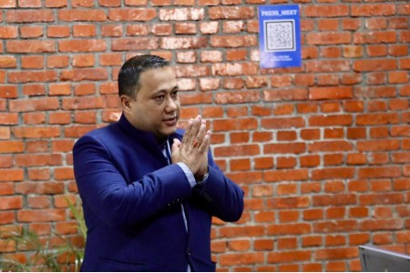 परराष्ट्रमन्त्री शिशिर खनाल तुवालुमा प्रि–COP नेताहरूको कार्यक्रममा, हिमाल र प्रशान्तका साझा जलवायु जोखिम उठाए