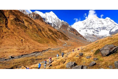 अन्नपूर्ण पदमार्गमा पर्यटकको चहलपहल बढ्दै