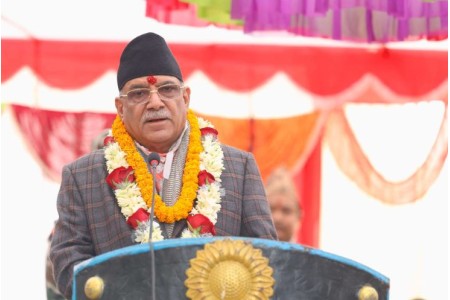 संविधान तथा लोकतान्त्रिक गणतन्त्रविरूद्ध भ्रम छर्ने दुस्साहस भइरहेको छ : प्रधानमन्त्री दाहाल