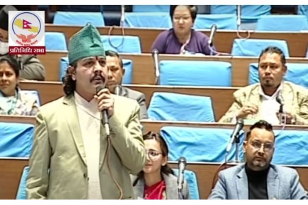 कृषि मन्त्रीलाई सांसदको प्रश्न, मनलाग्दी नियुत्ति गर्ने बाहेक किसानका लागि के काम गर्नुभयो ?