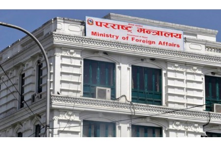अहिलेसम्म बंगलादेशबाट १२ सय नेपाली विद्यार्थी स्वदेश फर्किए
