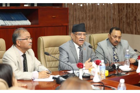 भ्रष्टाचार र भ्रष्टाचारीमाथि कानुनी कारवाही अगाडि बढाउन सरकार प्रतिवद्ध छ : प्रधानमन्त्री