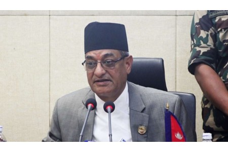 भ्रष्टाचार नियन्त्रण गरेर सुशासन कायम गर्ने नवनियुक्त गृहमन्त्रीको प्रतिवद्धता