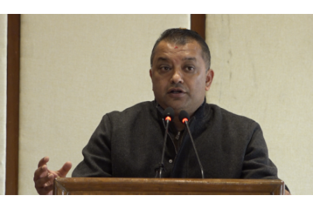 गगन थापाले दिए पार्टीबाट राजीनामा