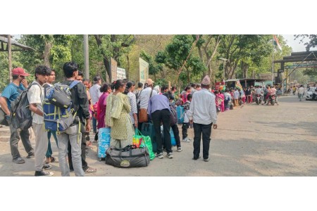 भारतको सीमामा नेपालीहरूसँग भारतीय सुरक्षाकर्मीको पैसा असुलीको गुनासो