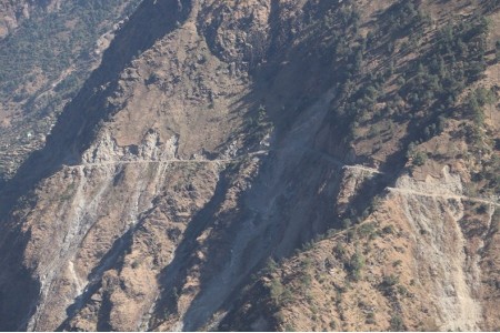 दार्चुला–टिङ्कर सडक निर्माणमा नेपाली सेनाको द्रुत प्रगति