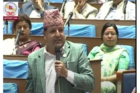 नैतिकताको आधारमा अर्थमन्त्री र गृहमन्त्रीले राजीनामा दिनुपर्छ : सांसद शर्मा