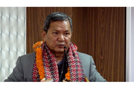 जनयुद्धले कम्युनिष्ट आन्दोलनलाई बद्नाम गरेको छ : सञ्चारमन्त्री गुरुङ
