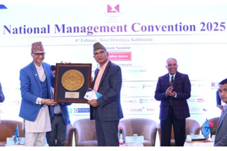 मुलुकको अर्थतन्त्र सुधारका लागि सरकारले पहल गरिरहेको छ : अर्थमन्त्री पौडेल