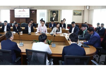 जापानका व्यवसायीलाई नेपालमा थप लगानी गर्न अर्थमन्त्री पौडेलको आग्रह