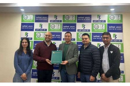 ३५ करोडको अग्राधिकार सेयर जारी गर्दै  कामना सेवा विकास बैंक