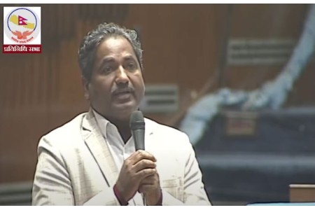 श्रेणीविहीन कर्मचारीहरुको जागिरको सुनिश्चितताको ग्यारेन्टी गर्नुपर्छ : प्रभु साह