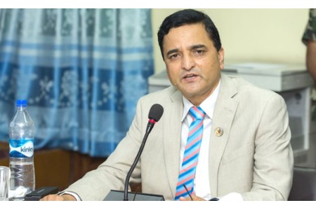 पाथीभरामा कुनै होटल वा रेष्टुरेन्ट बन्न दिइने छैन् : योगेश भट्टराई