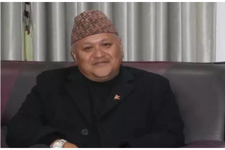 प्रचण्ड नेतृत्व सरकार एक वर्ष काण्डै काण्डमा बित्यो : मोहन श्रेष्ठ