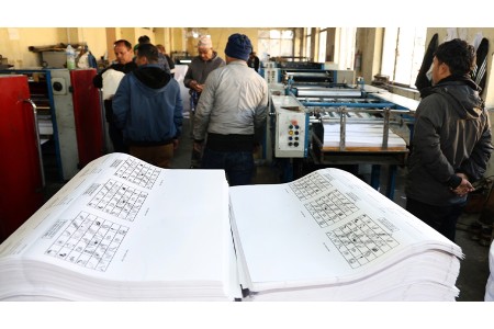 निर्वाचनका लागि १ करोड ४२ लाखभन्दा बढी मतपत्र छापियो