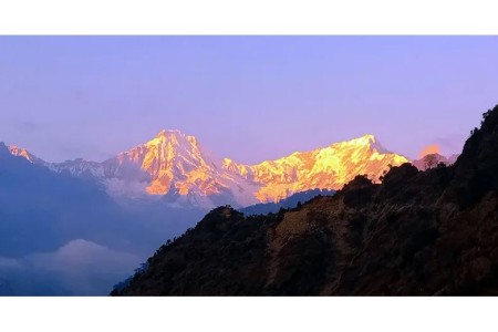 गणेश हिमालको आधार शिविरमा १६ जना फसे, उद्धारको प्रयास जारी