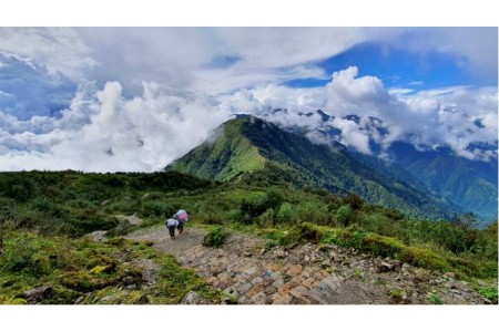 पर्यटकको रोजाइमा तावाभञ्ज्याङबाट सुरु भएको ‘मुन्दुम ट्रेल’ पदमार्ग
