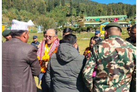 आज जुम्लाको जनसभालाई सम्बोधन गर्दै अध्यक्ष प्रचण्ड