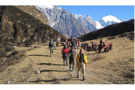 लयमा फर्कियो नेपालको पर्यटन व्यवसाय, एक महिनामै १ लाख बढी पर्यटक भित्रिए
