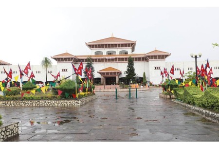 संघीय संसद्का दुवै सदनको बैठक बस्दै, कायमै कांग्रेसको अवरोध