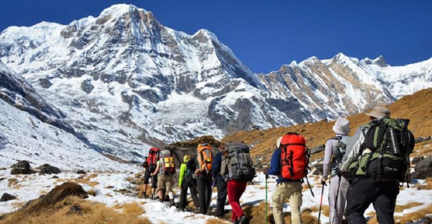 पर्यटकीय याम सुरु भएसँगै अन्नपूर्ण क्षेत्रमा पदयात्री पर्यटकको चहलपहल