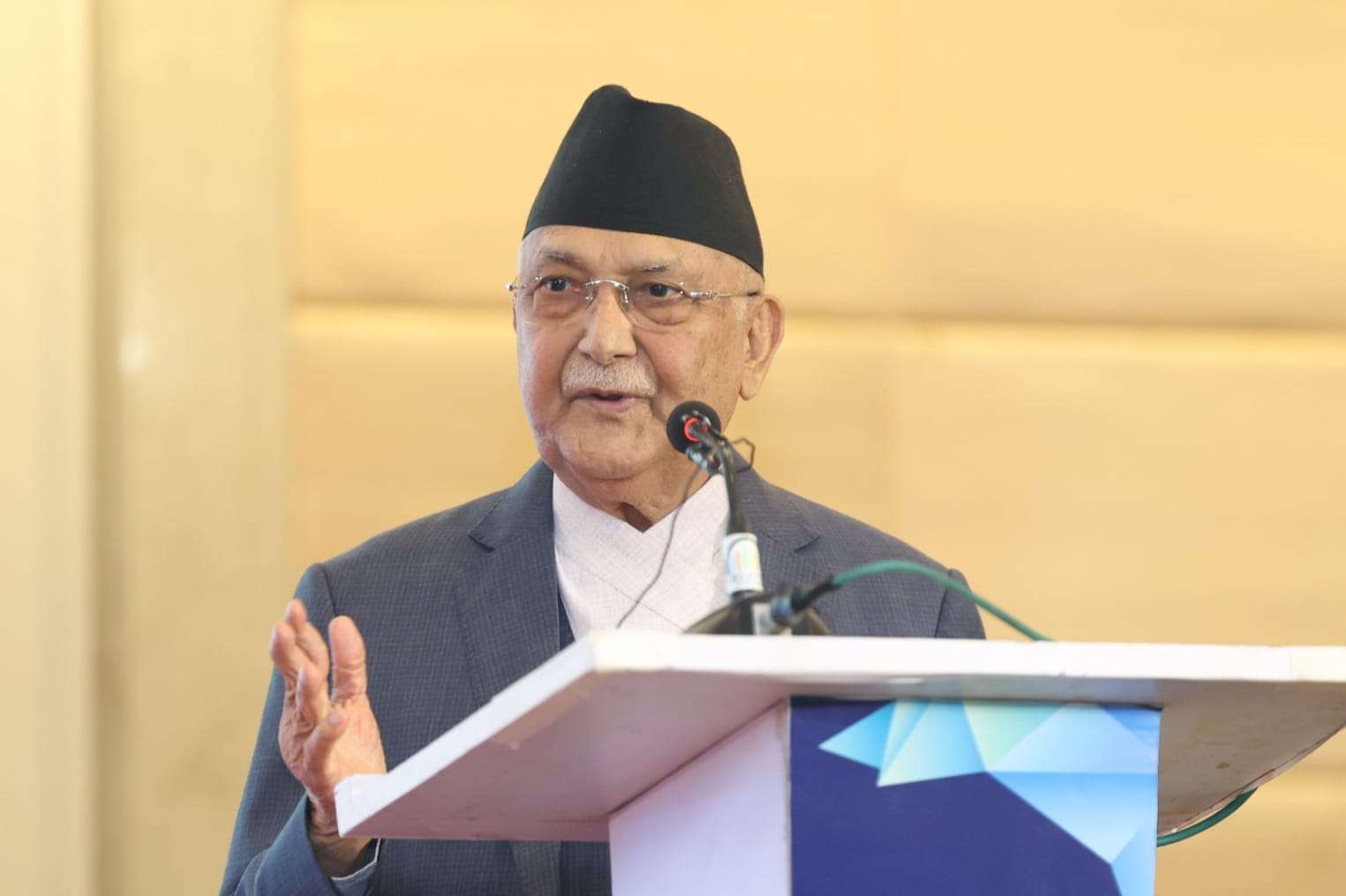 नेपालको विकासलाई इतिहासदेखि नै पछाडि पारियो : प्रधानमन्त्री ओली