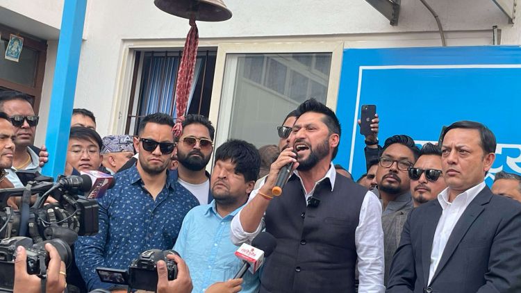 यो दुई तिहाईको सरकारले मलाई जिउँदै छोडेको छ, यही नै मेरो जित हो : रवि लामिछाने