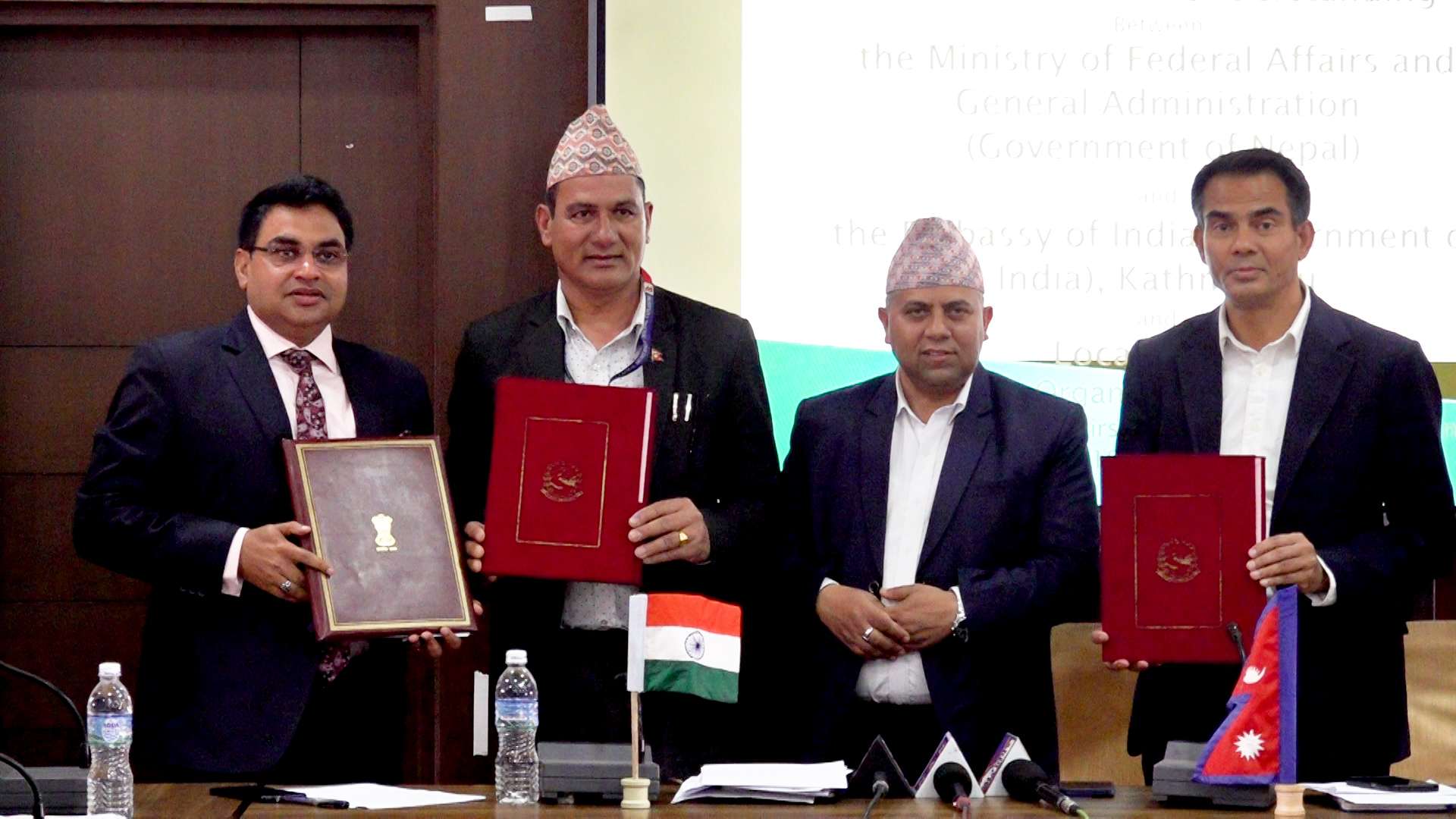 भारतीय दूताबासले १० वटा स्थानीय तहलाई सहयोग गर्ने, त्रिपक्षीय सम्झौता