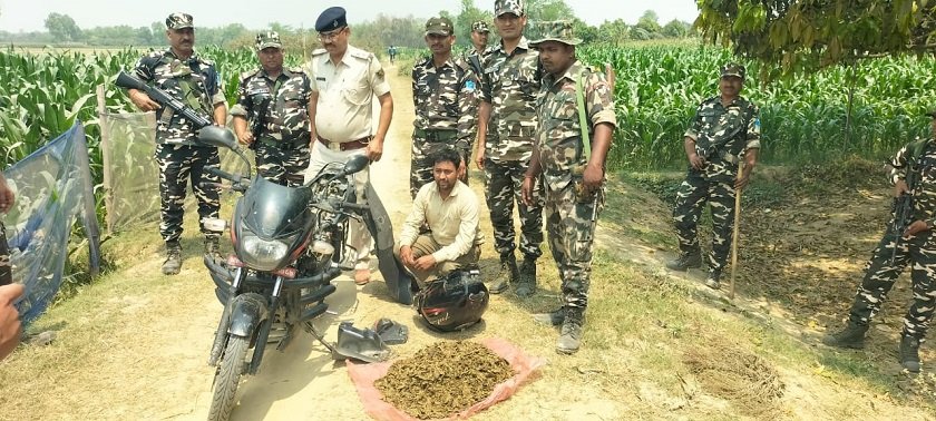 मोटरसाइकलका विभिन्न भागमा लागूऔषध लुकाएर तस्करी गर्ने नेपाली युवक पक्राउ ,भारत