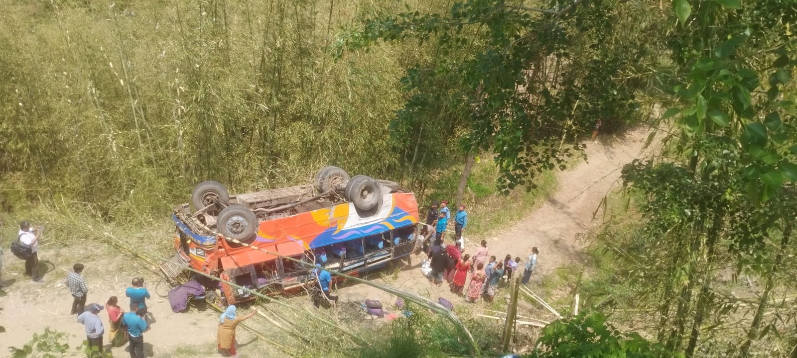 धनकुटामा बस दुर्घटनामा मृतकको संख्या तीन पुगेको छ