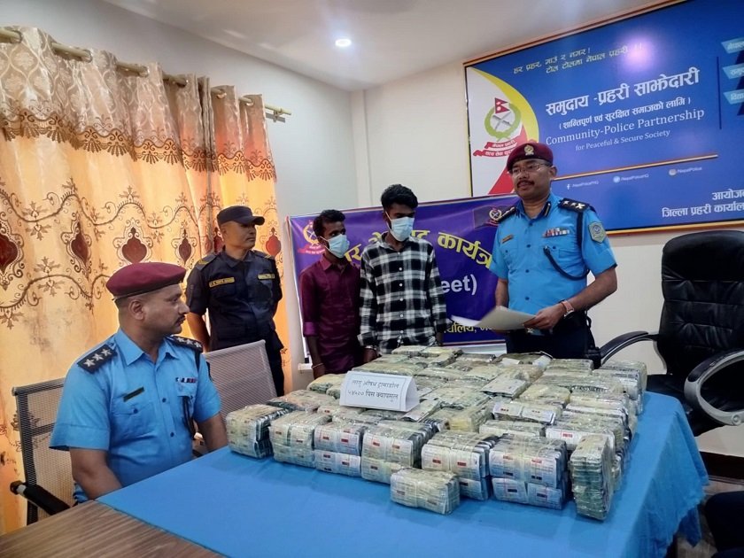 ४ लाख रुपैयाँ मूल्य बराबरको लागुऔषध ट्रामाडोलसहित दुई जनालाई पक्राउ