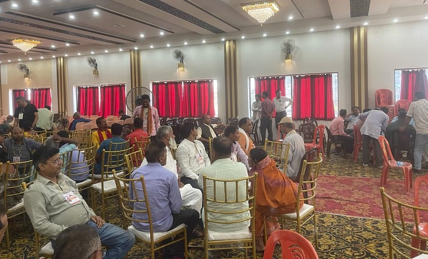 वीरगञ्ज महानगर कमिटीको मतदान निषेधाज्ञा हटेपछि मात्र
